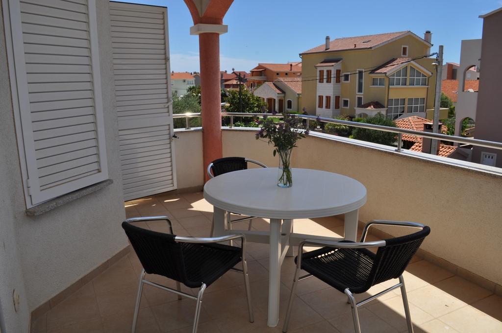 Apartmani Galeb Biograd Na Moru Ngoại thất bức ảnh