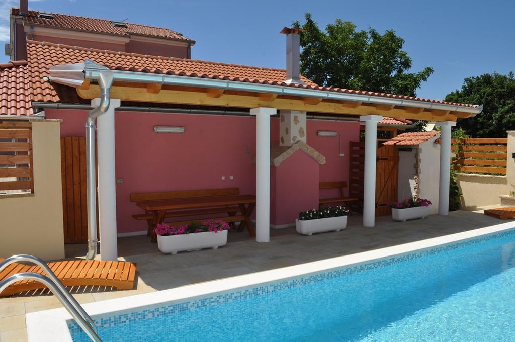 Apartmani Galeb Biograd Na Moru Ngoại thất bức ảnh